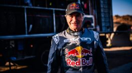 Sainz acaricia su cuarto Rally Dakar tras la avería de Sebastian Loeb en la penúltima etapa