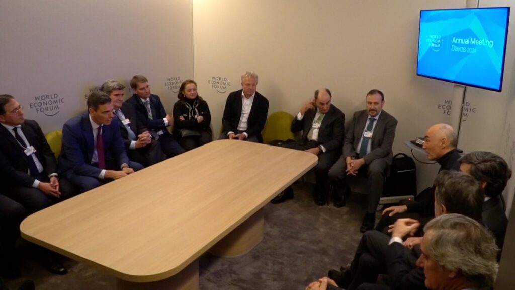 Reunión de algunos presientes el Ibex con Pedro Sánchez, la semana pasada en Davos.