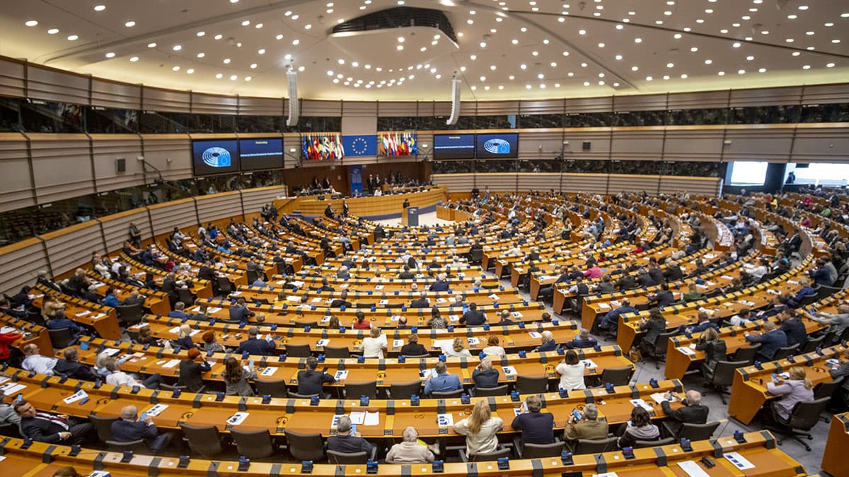 El Parlamento Europeo pide prohibir amnistías e indultos para delitos de malversación