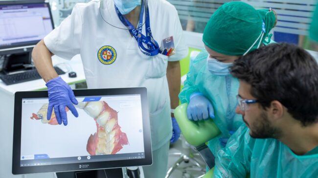 La Universidad Alfonso X El Sabio culmina la digitalización de sus clínicas odontológicas