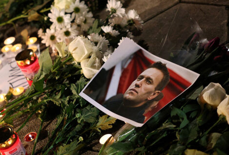 El abogado de Navalni denuncia que Rusia impide a su familia acceder al cuerpo