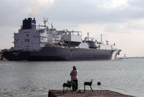 La UE lanza 'Aspides', su misión en el mar Rojo para escoltar buques y repeler ataques hutíes 