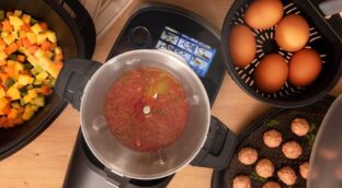 Conviértete en un chef con el robot de cocina de Cecotec top ventas en Amazon: ¡ahora con 250€ de descuento!