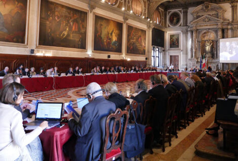 La Mesa del Congreso rechaza que la Comisión de Venecia trate la amnistía con el letrado mayor