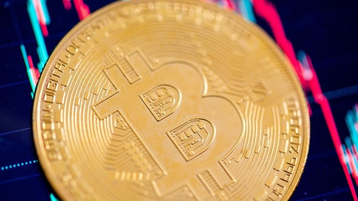 El bitcoin supera los 61.000 dólares por primera vez desde 2021 y avista sus máximos históricos