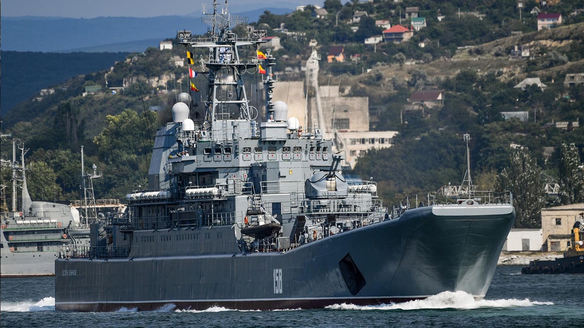 Ucrania asegura haber hundido el buque ruso de asalto anfibio ‘Caesar Kunikov’ en Crimea