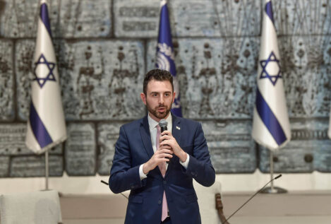 El portavoz de Israel, tras la ayuda de España a la UNRWA: «Hamás agradece vuestro dinero»