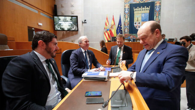 PP y Vox derogan con el PAR la ley de memoria de Aragón con toda la oposición en contra