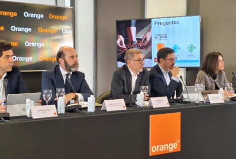 Orange prevé cerrar la fusión a finales de marzo a la espera de la última autorización de Moncloa