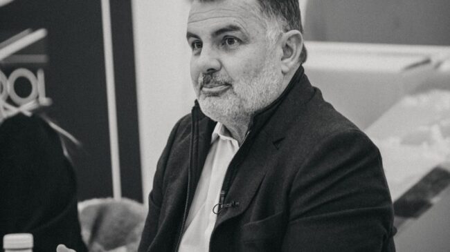 Un verdadero líder crea nuevos líderes, no seguidores