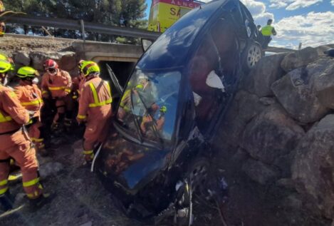 Fallece un hombre y tres personas más sufren heridas en un accidente en Valencia
