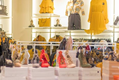 Tiendas físicas y online para comprar moda de lujo a precio de 'outlet'
