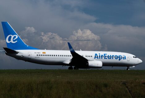 IAG presenta sus concesiones a Bruselas para salvar sus reservas en la compra de Air Europa