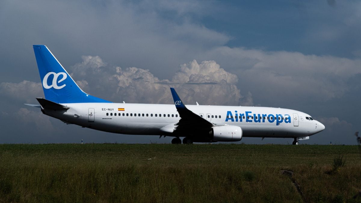 IAG presenta sus concesiones a Bruselas para salvar sus reservas en la compra de Air Europa