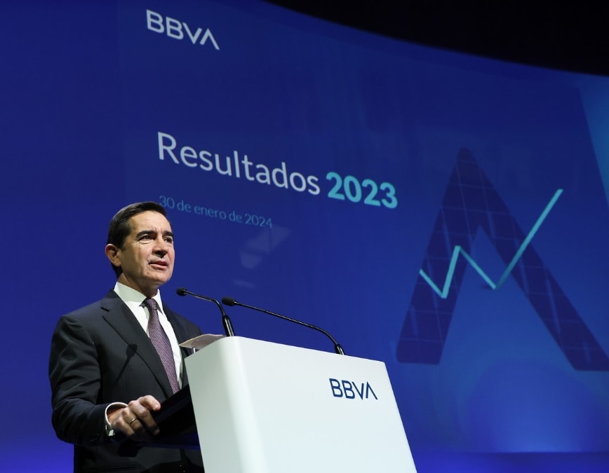 Alerta de BBVA a los socios del Sabadell: se quedarán atrapados si no van en masa a la opa