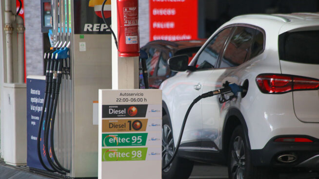 Los precios de los carburantes siguen al alza: se encarecen hasta el 2,6% en lo que va de 2024