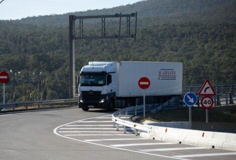 Los transportistas piden más contundencia al Gobierno frente a los bloqueos en Francia