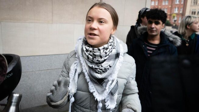 La Justicia de Reino Unido exonera a Greta Thunberg del delito de desorden público