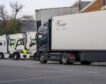 El Gobierno pacta con transportistas garantizar la circulación de camiones pese a las protesta