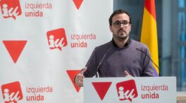 El silencio de Díaz y la furia de Podemos fuerzan a Garzón a recular: «Le pusieron en el paredón»
