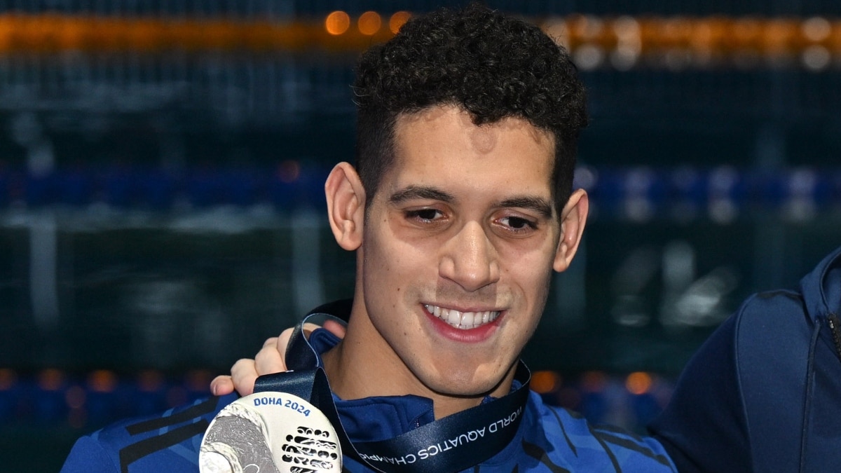 Hugo González se clasifica para la final de los 200 espalda del Mundial de Doha