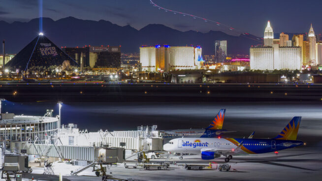 525 aviones privados salieron de Las Vegas tras la Super Bowl disparando las emisiones de CO2