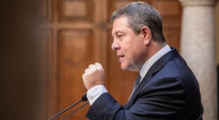 Page descartó las mascarillas que Armengol y Torres sí compraron por ser «defectuosas»