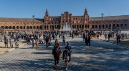 Encuesta | ¿Le parece bien que Sevilla cobre a los turistas por entrar en la plaza de España?