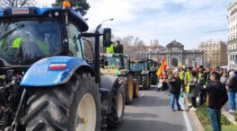 Agricultores avisan de que no se irán de Madrid hasta que dejen entrar a los 1.500 tractores