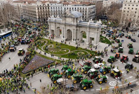 Los tractores toman Madrid: «Si no apoyamos a los agricultores, pasaremos hambre mañana»