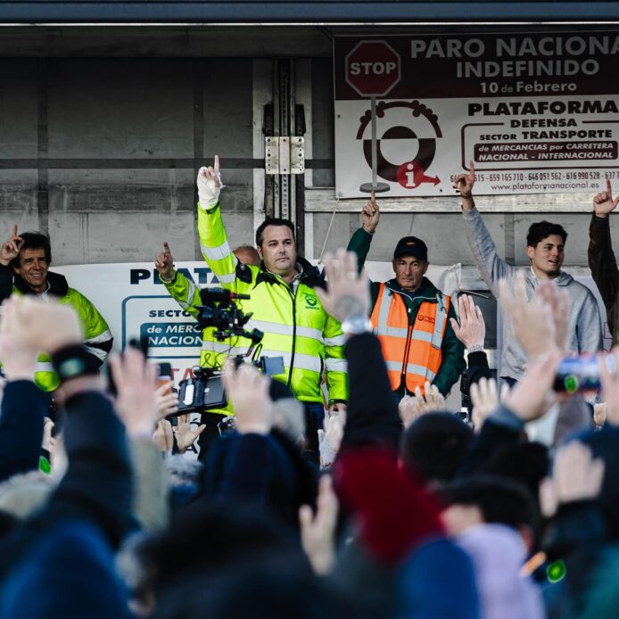 Los transportistas convocan un paro nacional para unirse a agricultores y ganaderos