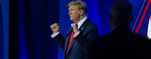 Trump gana las primarias republicanas en Carolina del Sur, estado natal de su rival Haley