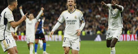 Modric anuncia que deja el Real Madrid tras 13 años y 28 títulos