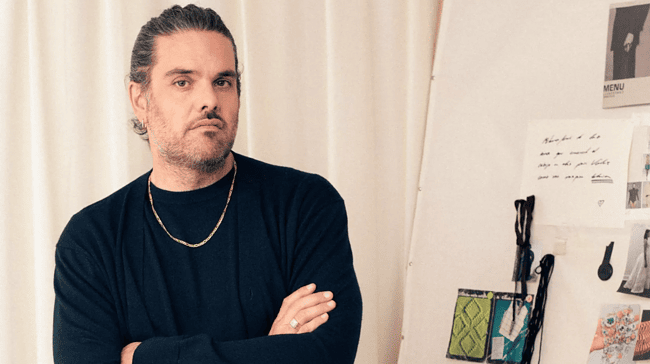 Leandro Cano reinterpreta el traje tradicional de la Cobija de Vejer de la Frontera