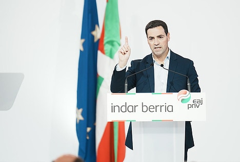 PNV y Bildu empatarían a 29 escaños, según el sondeo del Gobierno vasco