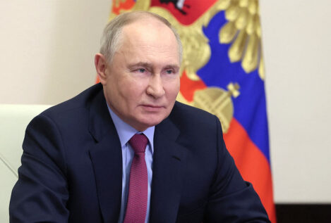 La UE ironiza sobre una «aplastante victoria» de Putin y le 'felicita' antes del resultado electoral