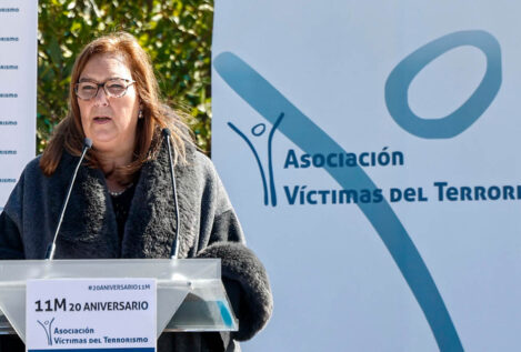 La AVT reprocha a Sánchez su ausencia en su acto del 11-M y le acusa de contraprogramarles