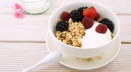 ¿Por qué la ciencia recomienda tomar avena en el desayuno?