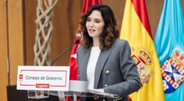 El PSOE insiste en que Ayuso dimita y le pide explicaciones sobre el gasto en sanidad