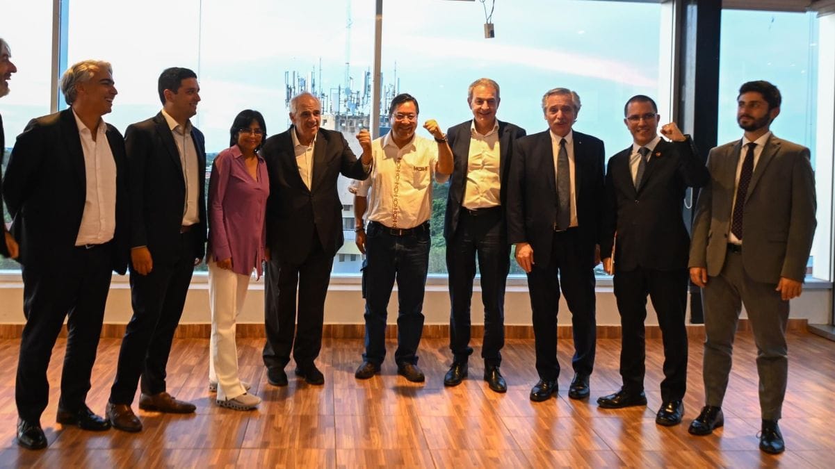 Zapatero se reúne con Delcy Rodríguez en plena polémica por el rescate de Air Europa