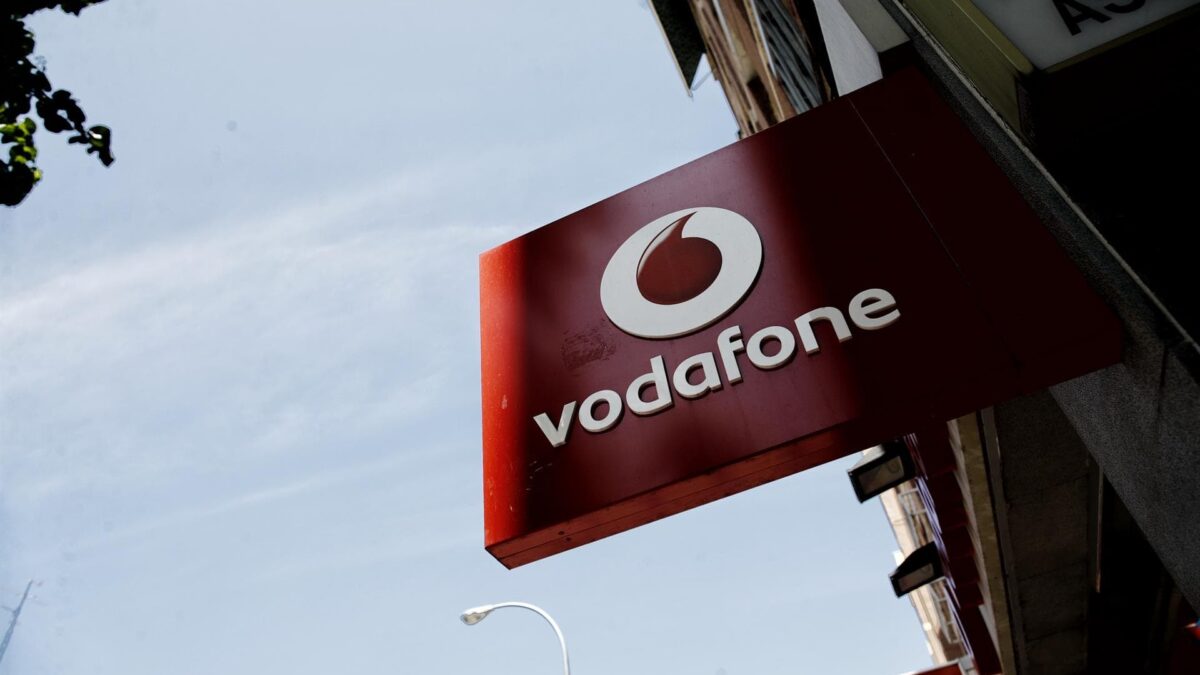 Zegona propone reducir la afectación del ERE en Vodafone en 100 empleados, hasta 1.098
