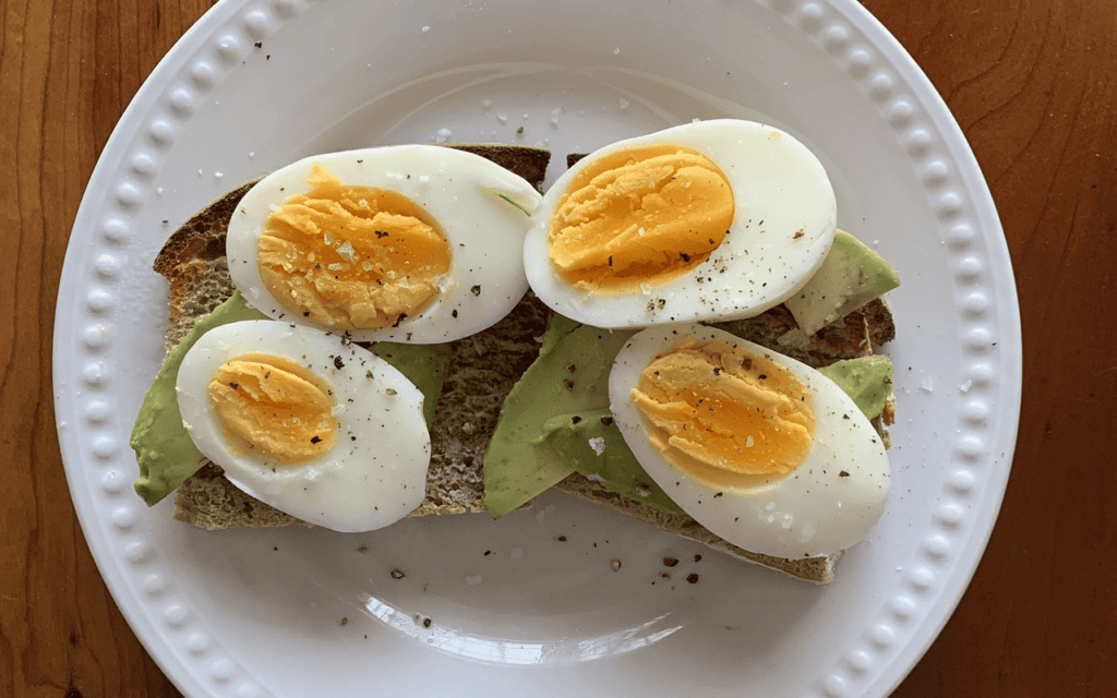Tostada de aguacate y huevo | Pixabay