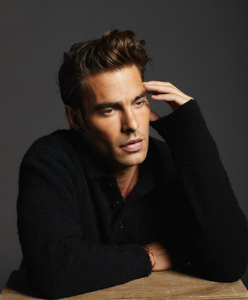 El actor y modelo Jon Kortajarena. (Fuente: Instagram)