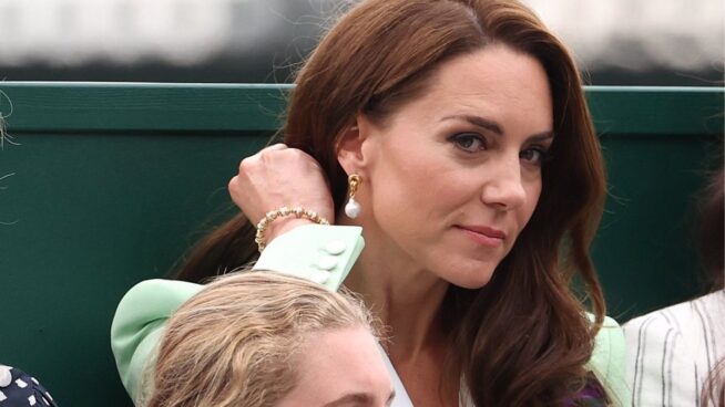 Sale a la luz la identidad de la doble de Kate Middleton: a qué se dedica y cuánto cobra