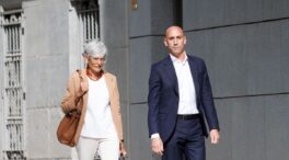 Rubiales comunica que volverá a España el 6 de abril y se pone «a plena disposición» de la juez