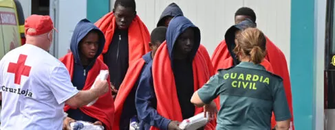 Las regiones solo han aceptado acoger al 11,5% de los menores que necesita reubicar Canarias