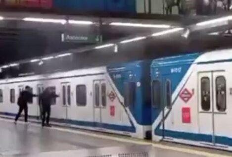 El sobrecalentamiento de un tren en el Metro de Moncloa provoca el pánico entre los pasajeros