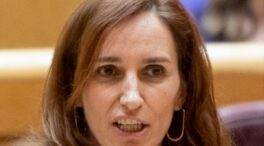 Mónica García dice que su ministerio es «un muro de contención contra la corrupción»