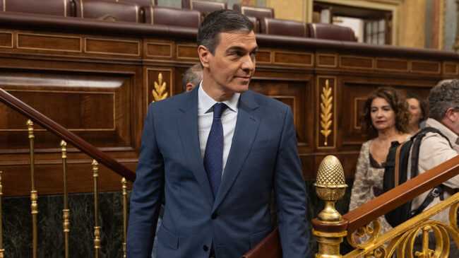 El PSOE se hunde en pleno 'caso Koldo' y el PP amplía su ventaja, según el CIS