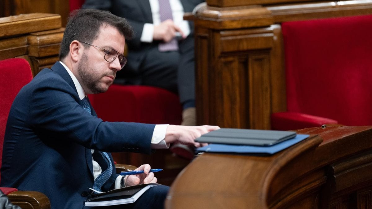El Parlament tumba los Presupuestos de Aragonès y abre la puerta a nuevas elecciones